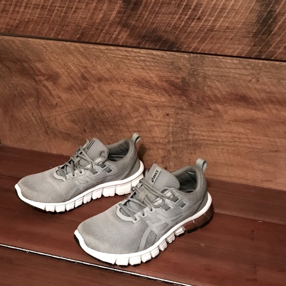 Grey ASICS Gel-Quantum90 - Picture 1 of 6
